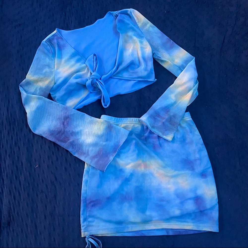 Matching tie dye set